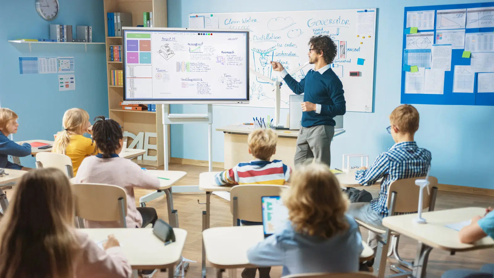 Digitales Whiteboard 86 Zoll | 4K UHD Android 14 | Smartboard 86" | Touchscreens für Meetings | Digitales Smart-Board & Tafel für Schule & Unternehmen