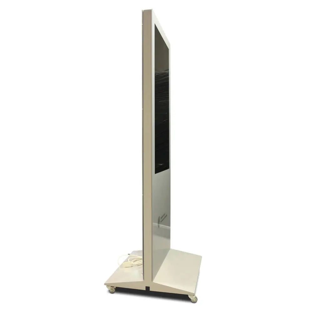 Rollenset für Werbestelen und Standfüße Multimedia Display GmbH